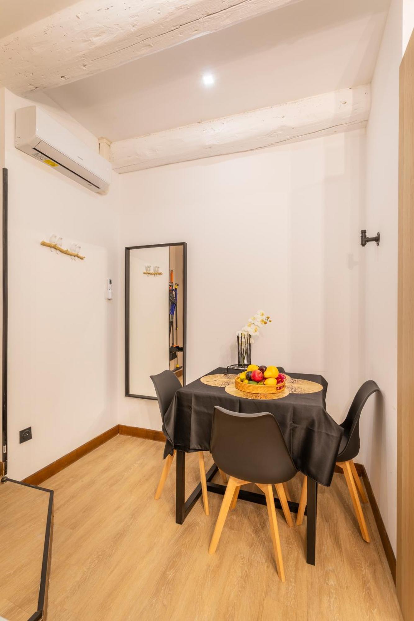 Adira Marseille Panier 2 Etoiles Marselha Exterior foto